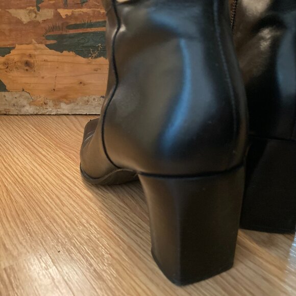 Classic heeled dress leather dress boots, leather lined, black size 7 - Picture 6 of 16